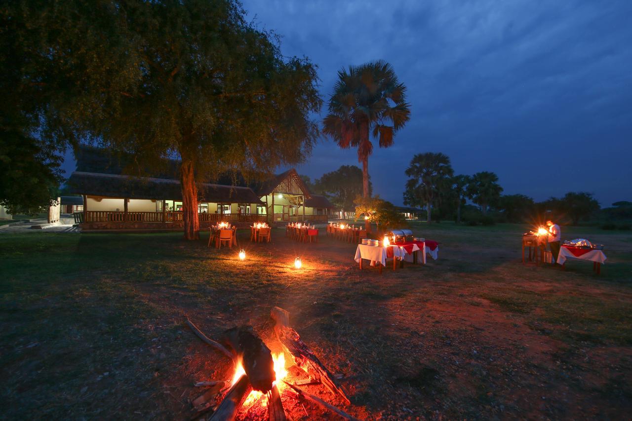 Pakuba Safari Lodge Nwoya Exterior photo